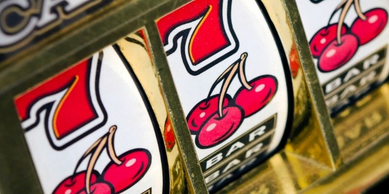 Tại Sao Nên Chọn King88 Khi Học Cách Chơi Slot Game?